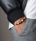 Braccialetto da uomo artigianale indossato con paesina, madreperla, bronzite e sfera in argento