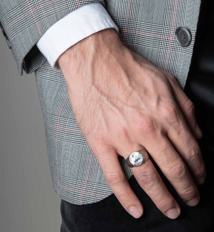anello da uomo cavaliere
